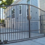 Simple Round Knuckle Iron Gate